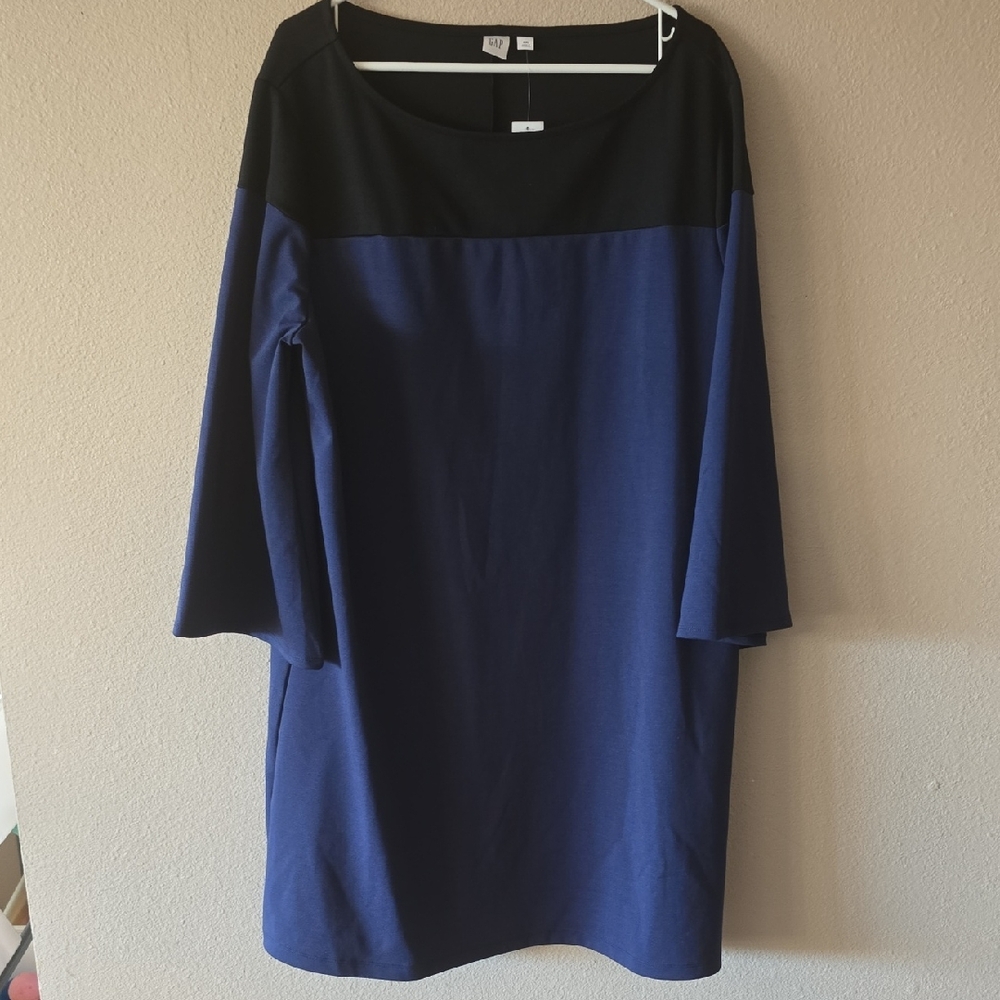 GAP Elegant Black and Blue Long Sleeve Dress